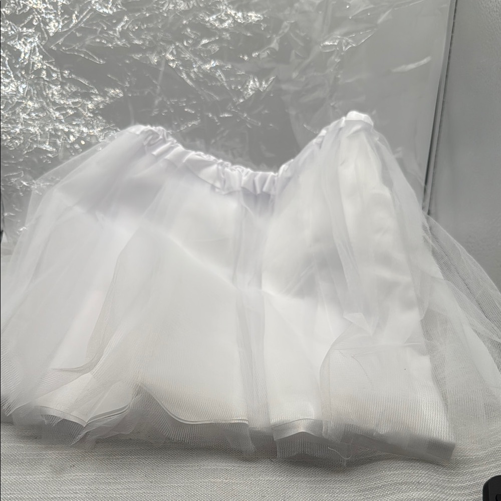 Halloween Tulle Skirt white layers NIP waist 12 to 19” length 15”